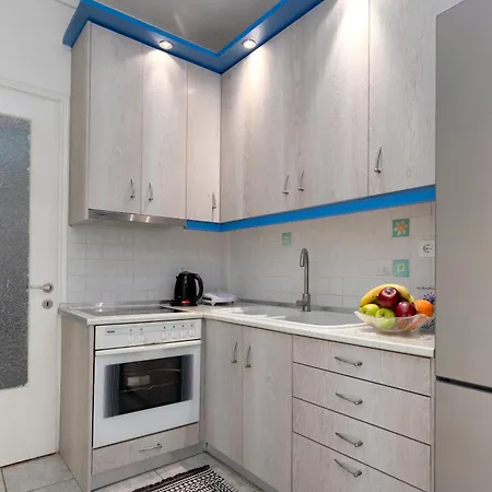 Mimoza's Sea View * PalaiónTsiflíkion