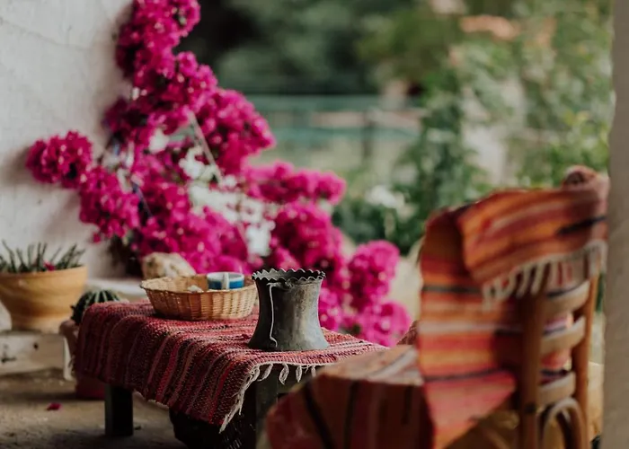 Mimoza's Sea View * PalaiónTsiflíkion