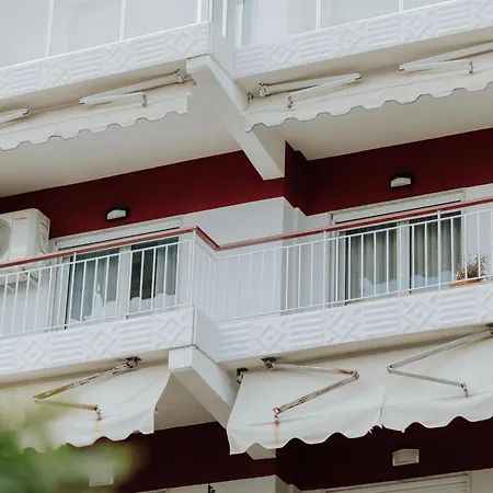 Mimoza's Sea View Apartment