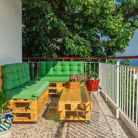 Mimoza's Sea View *